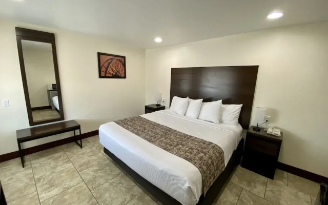 Roswell Inn