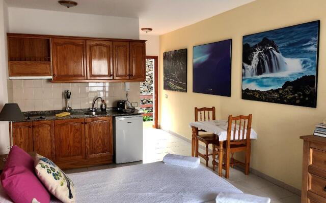 Apartamentos Frontera