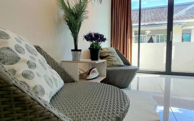 Ipoh Meru Landed Semi D by BeeStay 12 Pax