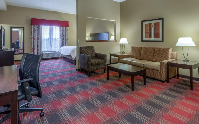 Holiday Inn Express Hotel & Suites Bowling Green by IHG