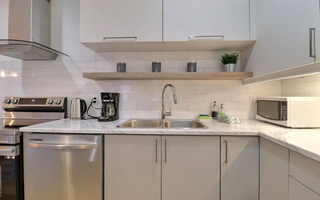 GLOBALSTAY. New 3 Bedroom House in a Quiet Area