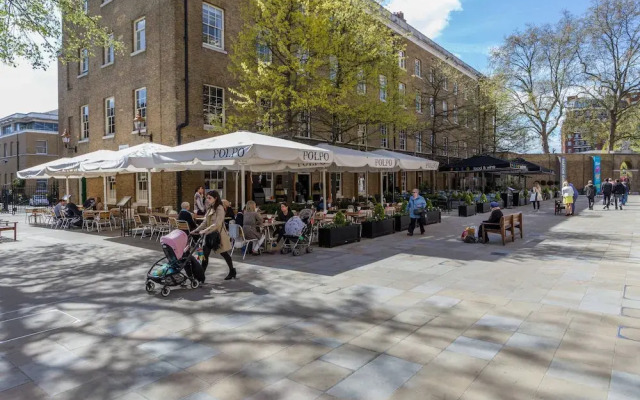 Chelsea Embankment III by Onefinestay