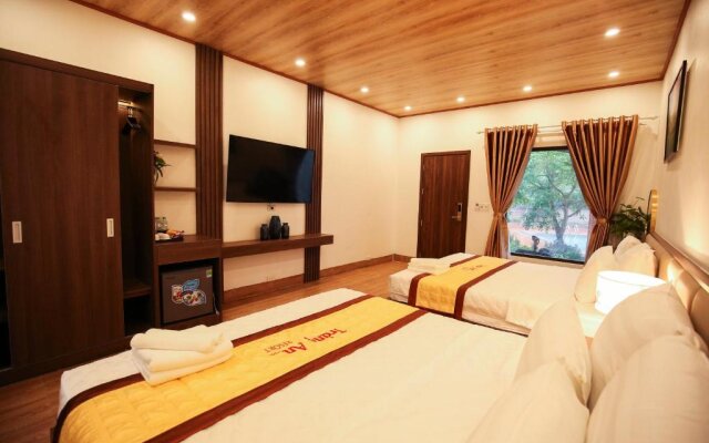 Trang An Resort