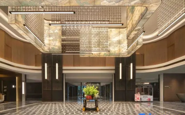 MÖVENPICK by ACCOR KAIFENG WEST LAKE — 5-star hotel in Kaifeng