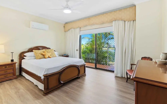 Villa Maria 4BRM Home