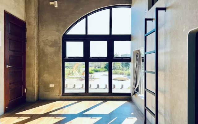 Sasa Youth Hostel