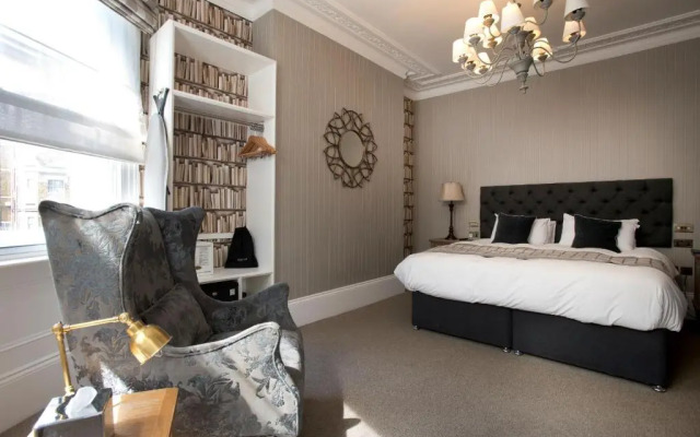 The Clerk & Well Pub & Rooms
