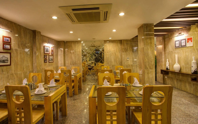 Golden Art Hotel