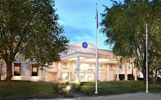 Sheraton Heathrow Hotel