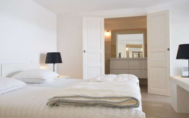 Charming Apartment in Montbrun-les-bains With Balcony