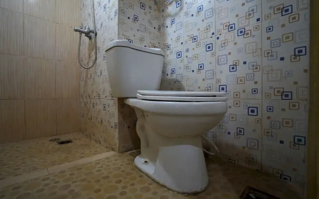 Collection O 92981 Apartemen The Jarrdin By Gold Suites PropertyNearSTEI ITB: Sekolah Teknik Elektro dan Informatika ITB