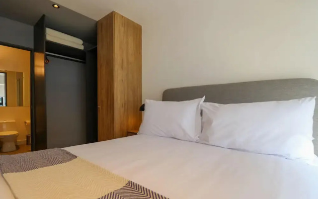 w Magnificent 2BR w Great Balcony in San Isidro