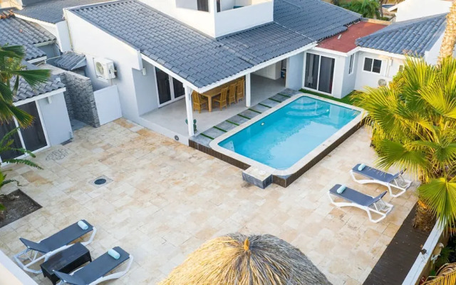 Villa Elo ze Luxury Noord Escape Private Pool