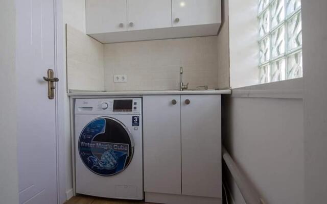 Studio with balcony on Melikishvili, city center