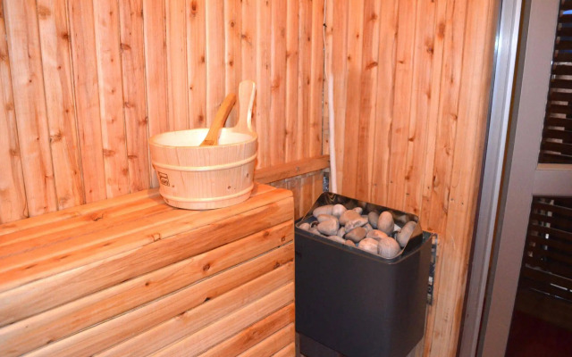 Space Hotel Apartments & Spa