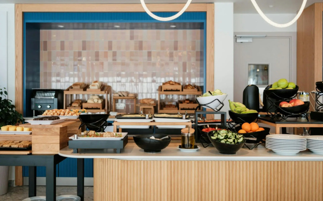 Courtyard By Marriott Sliema