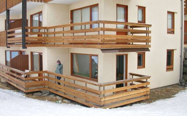 Apartment With one Bedroom in Saint-martin-de-belleville, With Wonderf