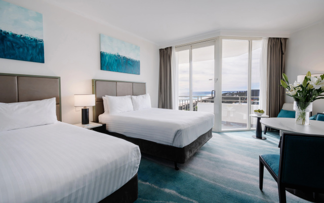 Rendezvous Hotel Perth Scarborough – Guest Rooms – Perth