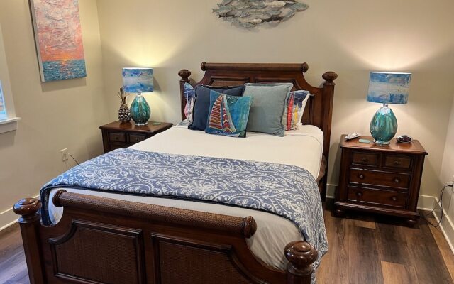 2497 Bungalo 3 Bedroom Home by RedAwning