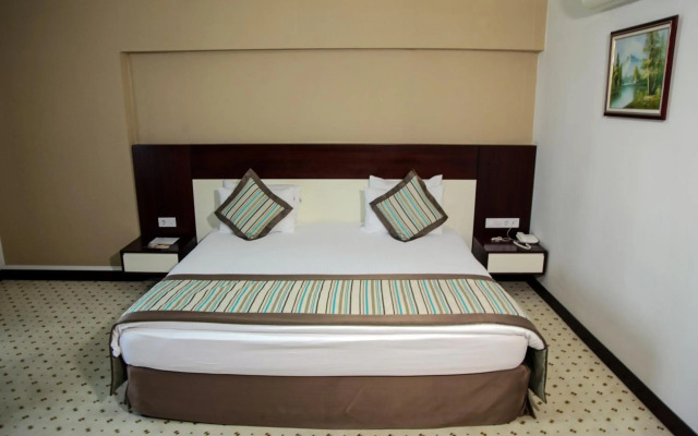 Yayoba Hotel