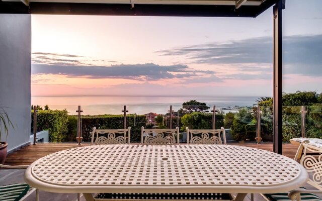 Perfect Family Holiday Villa in Camps Bay Spindrift