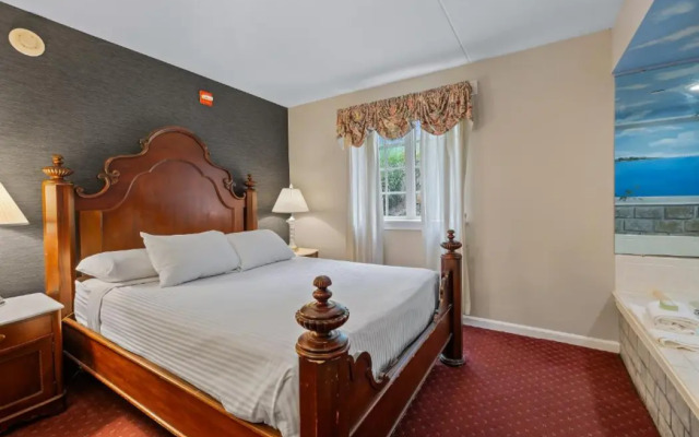 John Carver Inn & Spa