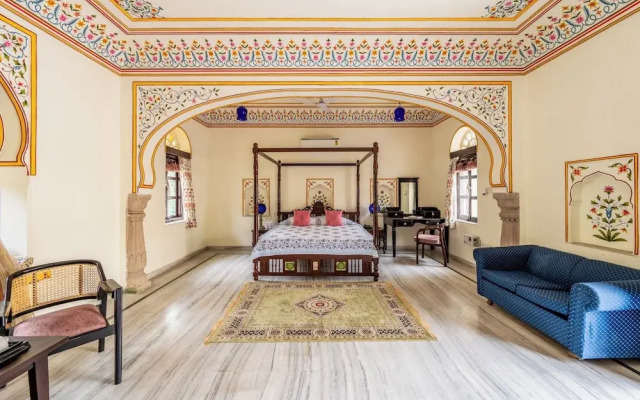 Hotel Dhula Garh