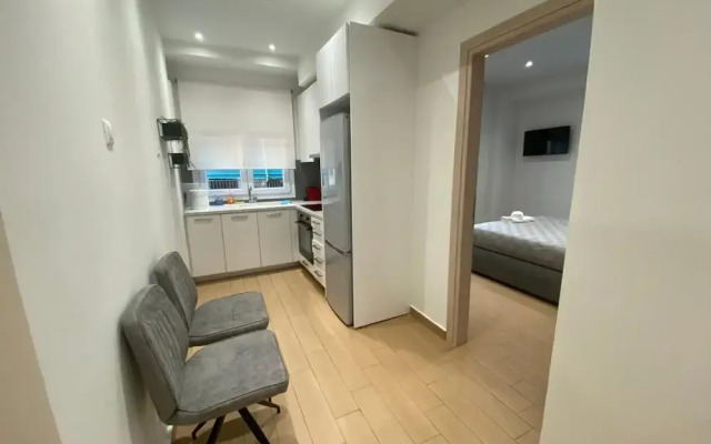 Utopia Apartment- At019