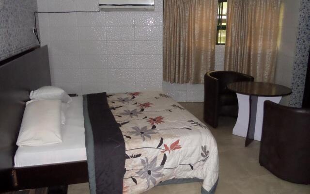 Cynergy Suites Festac Town