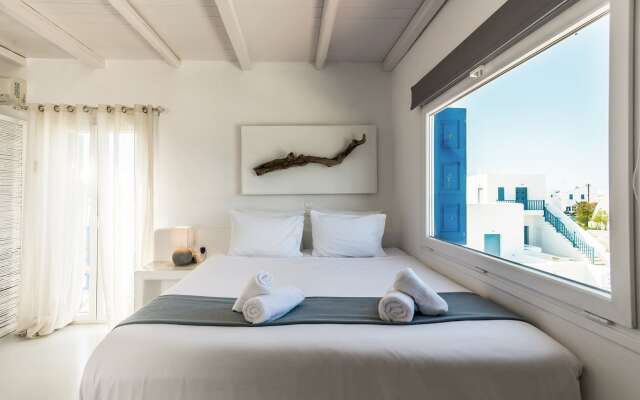 Perla Suites - Delmar Collection