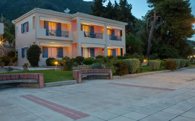 Thalassa Apartments