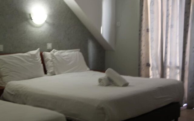 Aviv Hostel - Hostel