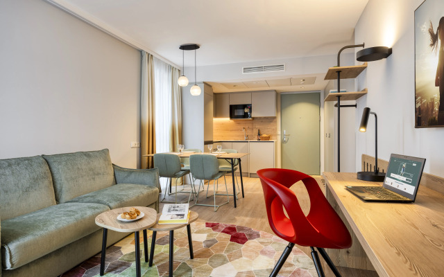 Citadines Danube Vienna