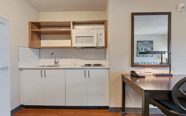 Extended Stay America Suites Fremont Newark