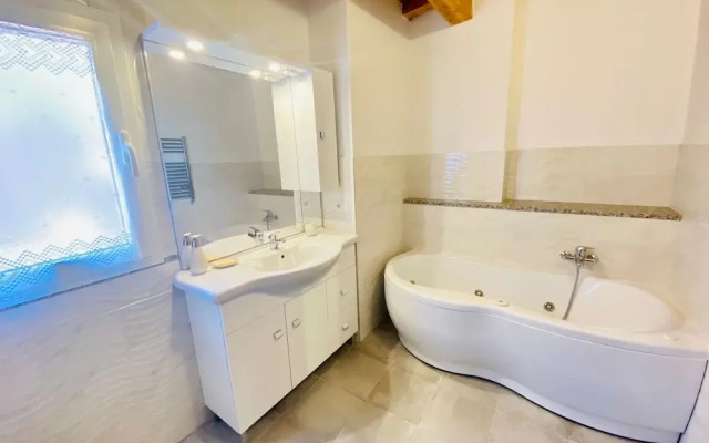 Villa Pavoncella Con Piscina