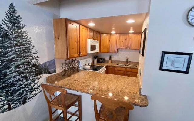 #105 Vail International