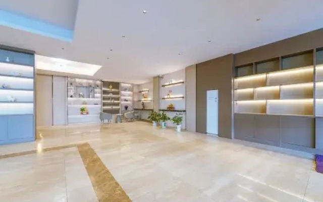 Outai Cinema Hotel (Yinfan Branch, Tangxia Square West Road)