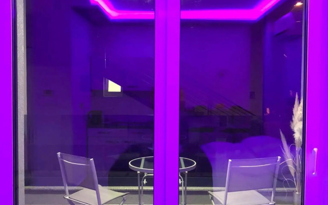 Jacuzzi Apartment Code 96