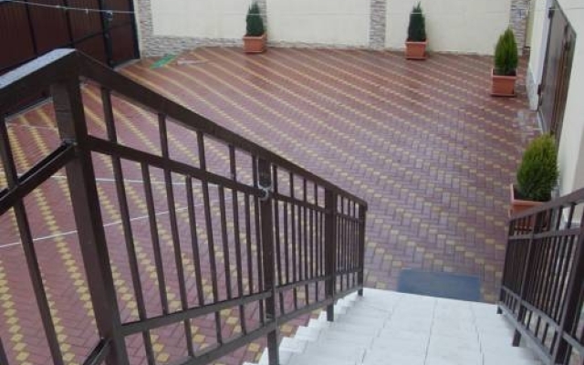 Elvira Guest House