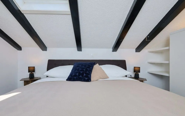 Hedera Estate, Hedera A42