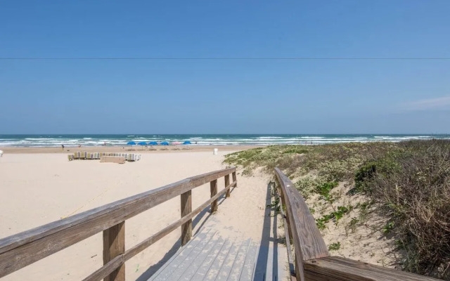 Sapphire Condominiums