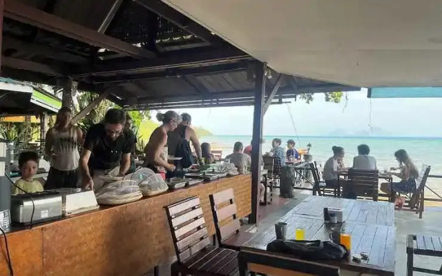 Koh Mook Garden Beach Resort