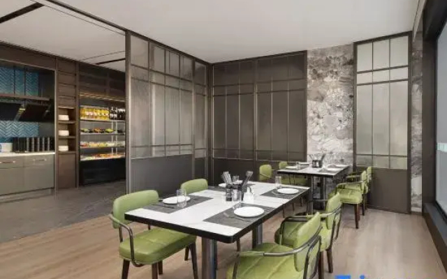 Four Points by Sheraton Harbin City Center
