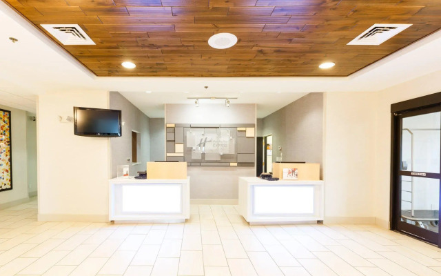 Holiday Inn Express Shelbyville