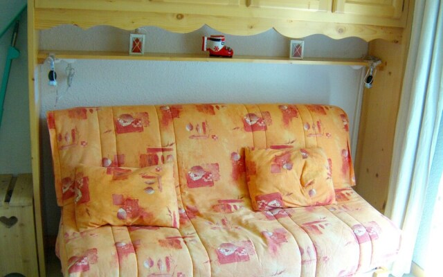 Apartment Rue de la Piscine