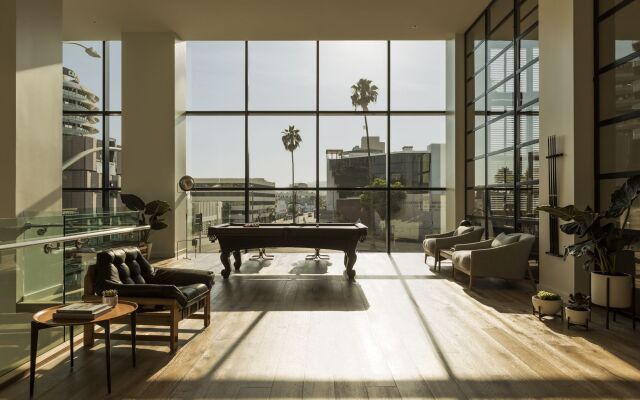 Kimpton Everly Hotel Hollywood by IHG