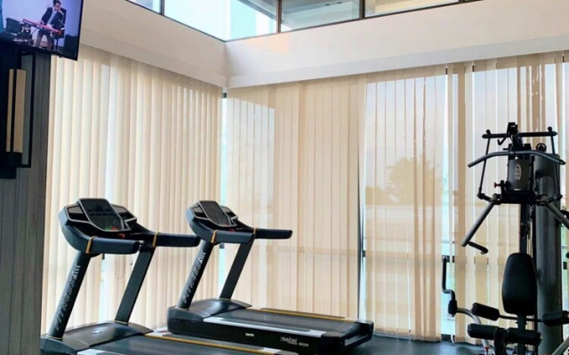 VANILLA One Residence Apartment By Reccoma