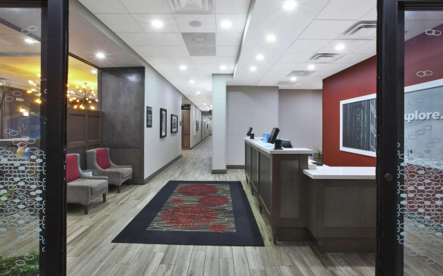 Hampton Inn by Hilton Detroit Dearborn