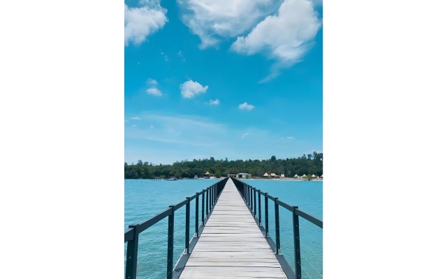 Kiki Beach Resort Batam By Zuzu