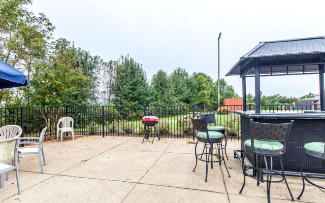 Best Western Plus Magnolia Inn & Suites